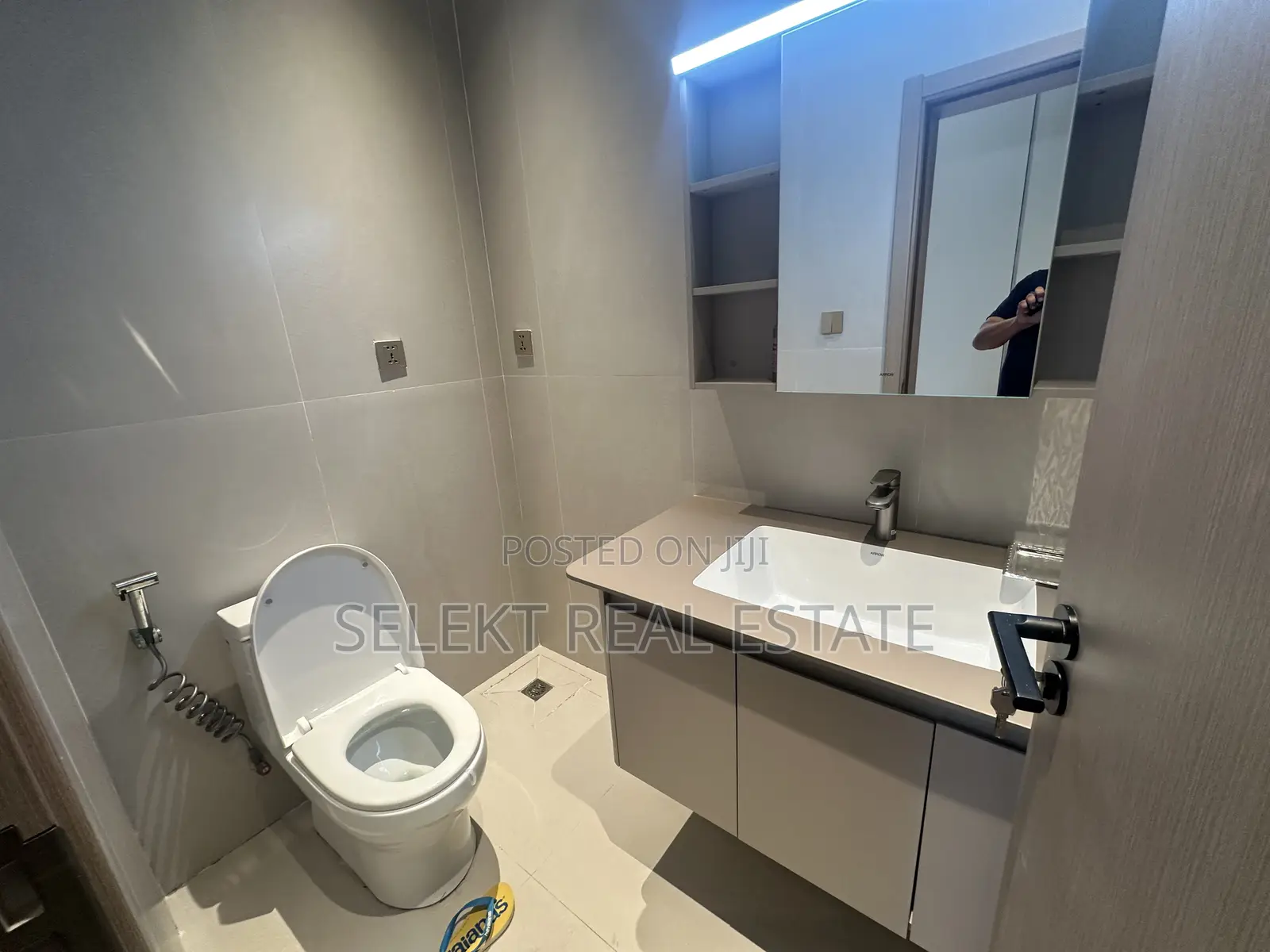 Furnished 2bdrm Penthouse in Masaki for rent