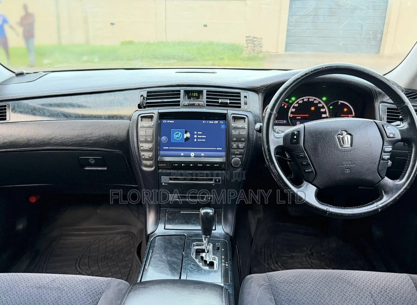 Toyota Crown 2006 White