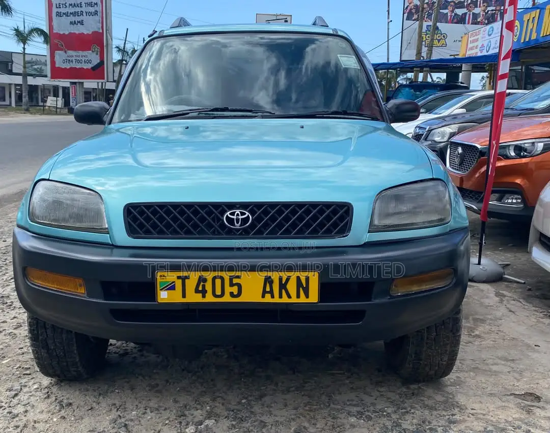 Toyota RAV4 1995 Green