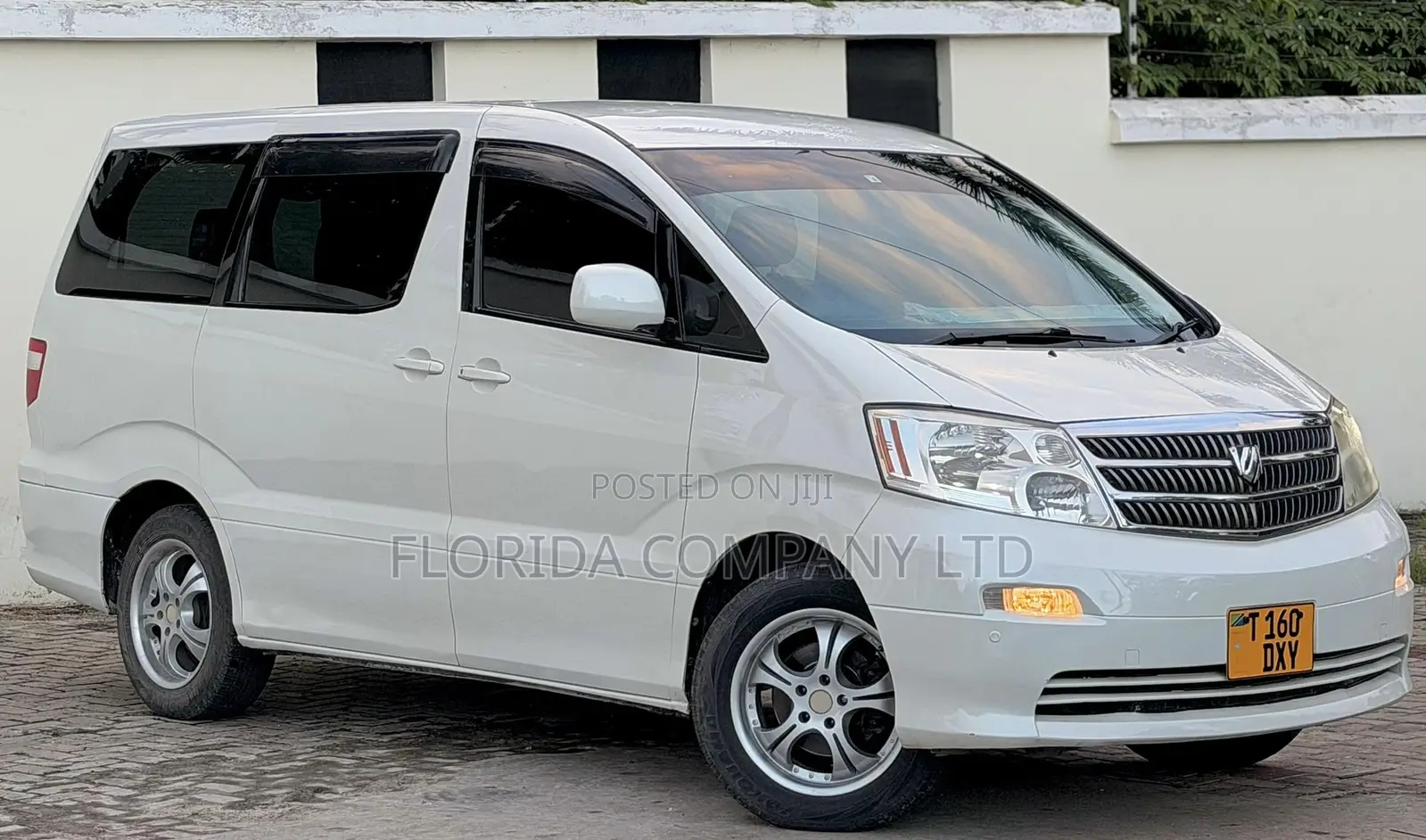 Toyota Alphard 2007 White