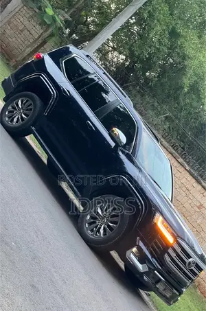 Toyota Land Cruiser 2023 Black