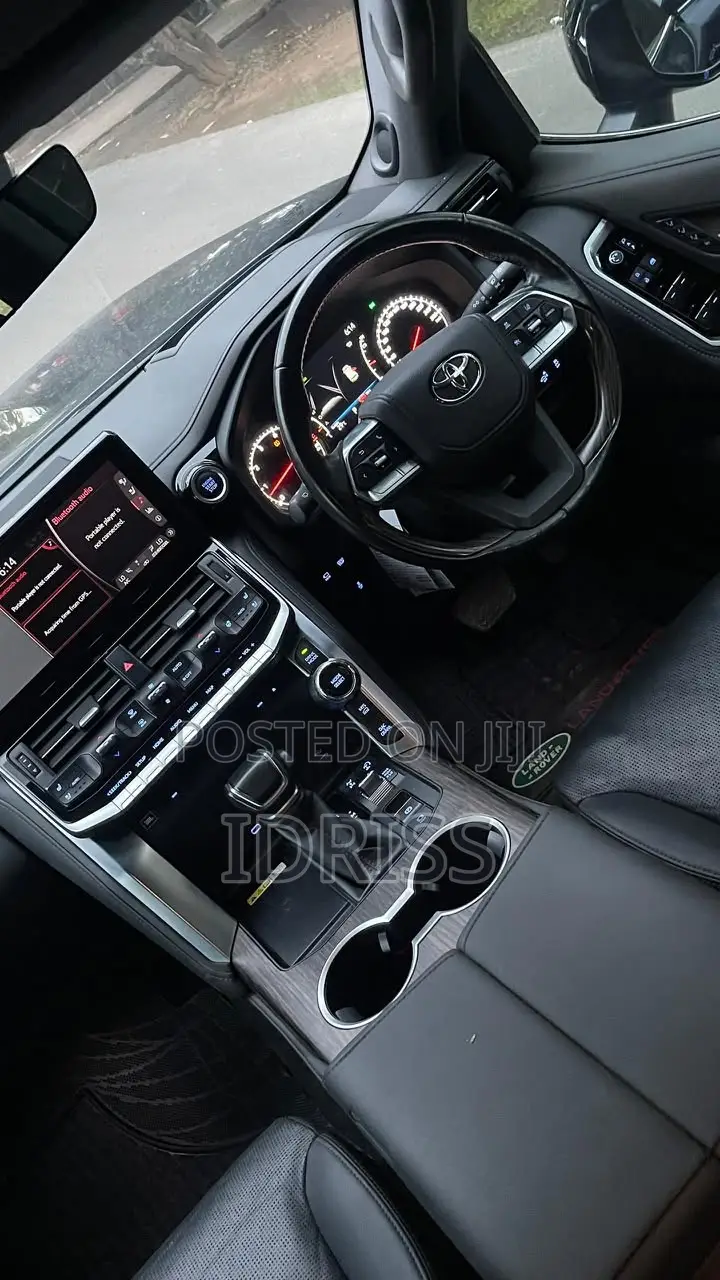 Toyota Land Cruiser 2023 Black