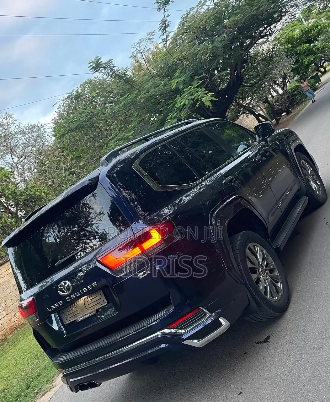 Toyota Land Cruiser 2023 Black