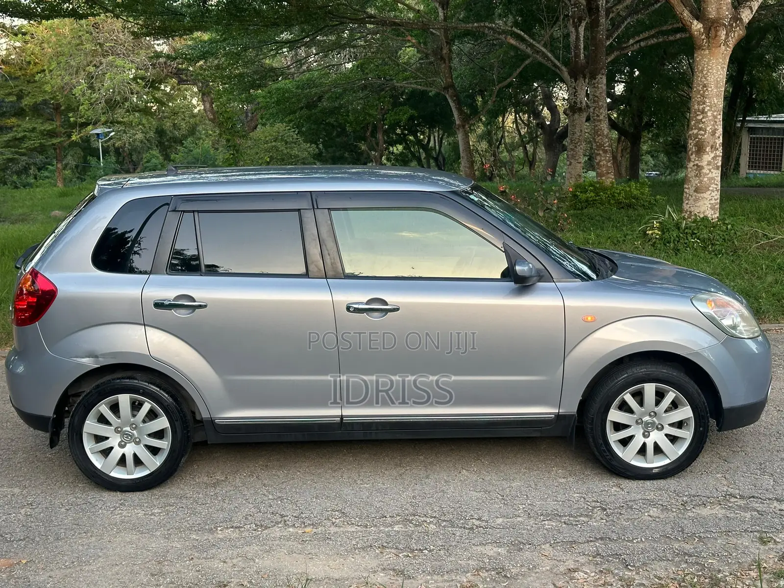 Mazda Verisa 2006 Blue