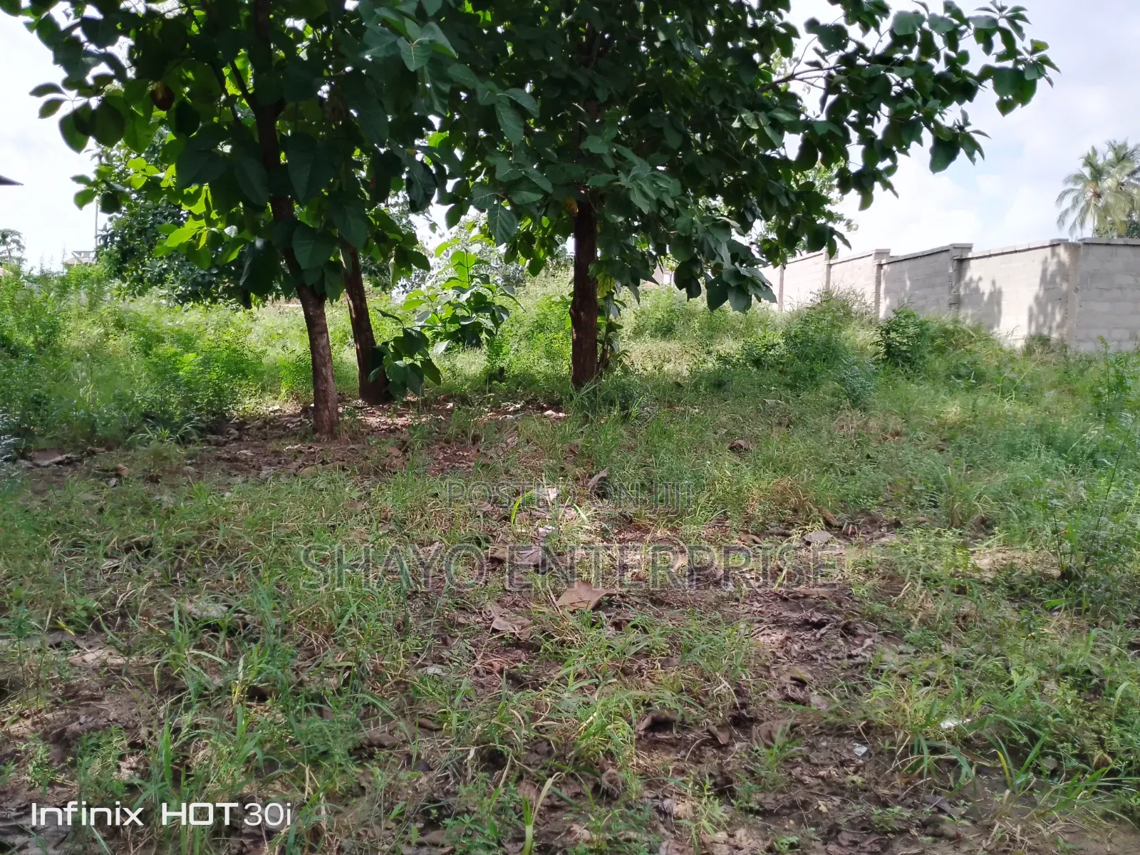 Kiwanja Kinauzwa Manzese Mabwepande