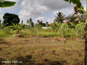 Kiwanja Kinauzwa SQM 1000+