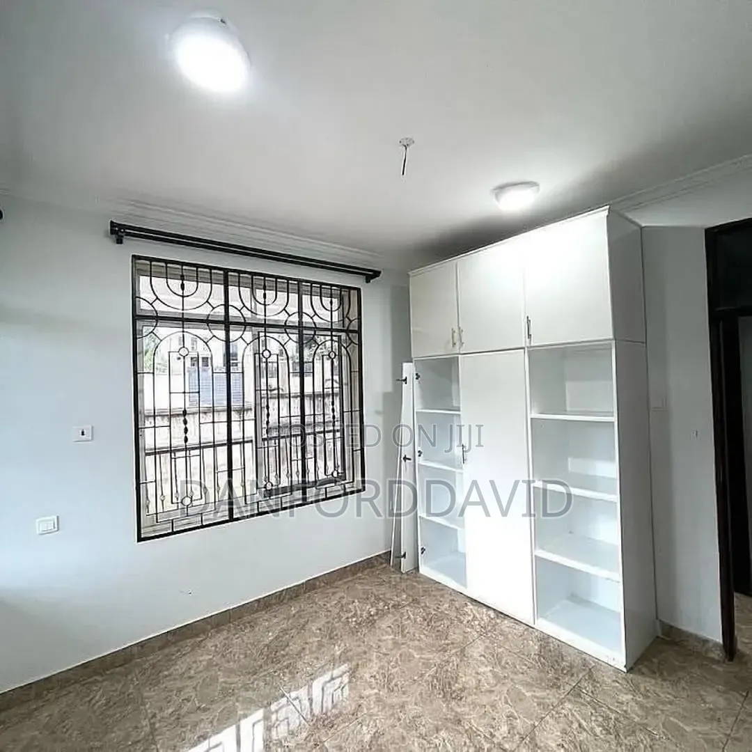 5bdrm House in Kahwa Real Estate, Mbezi Beach for sale