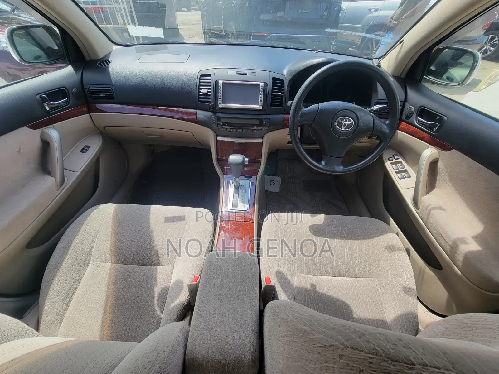 Toyota Premio 2005 White