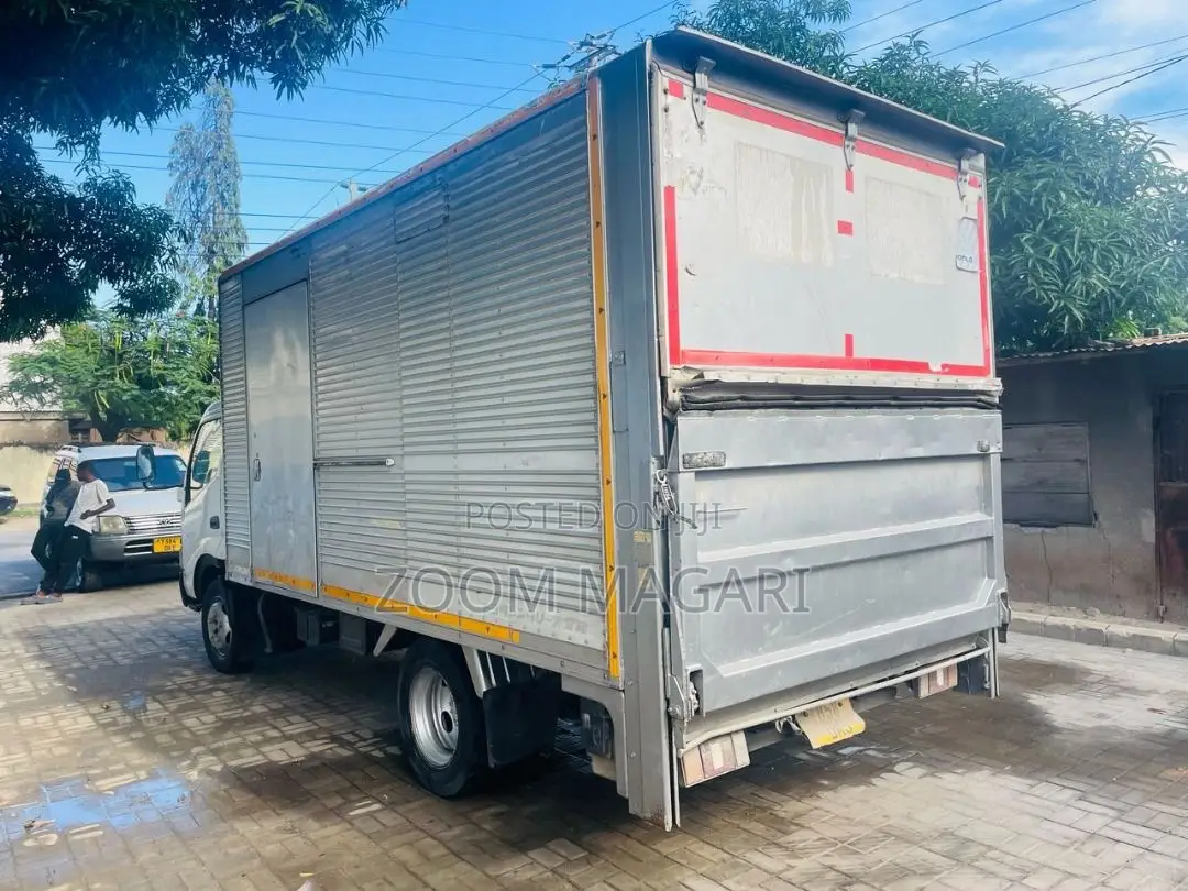 Toyota Dyna Aluminium Body