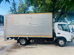 Toyota Dyna Aluminium Body