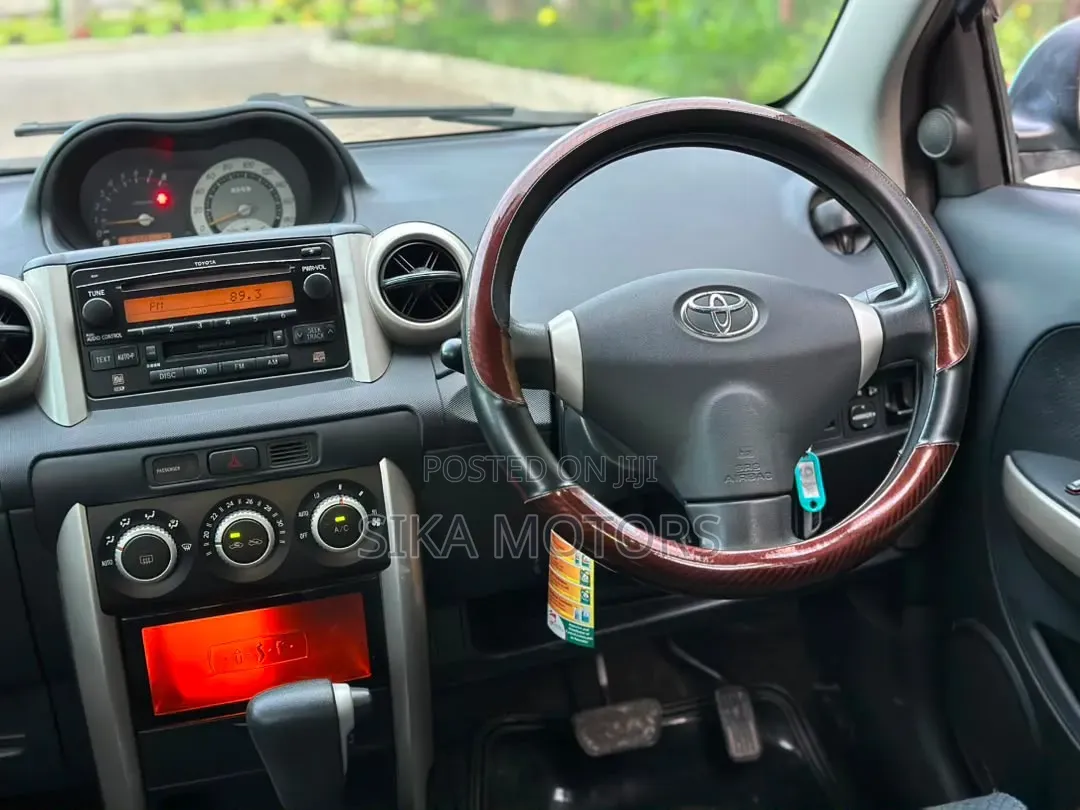 Toyota IST 2006 Blue