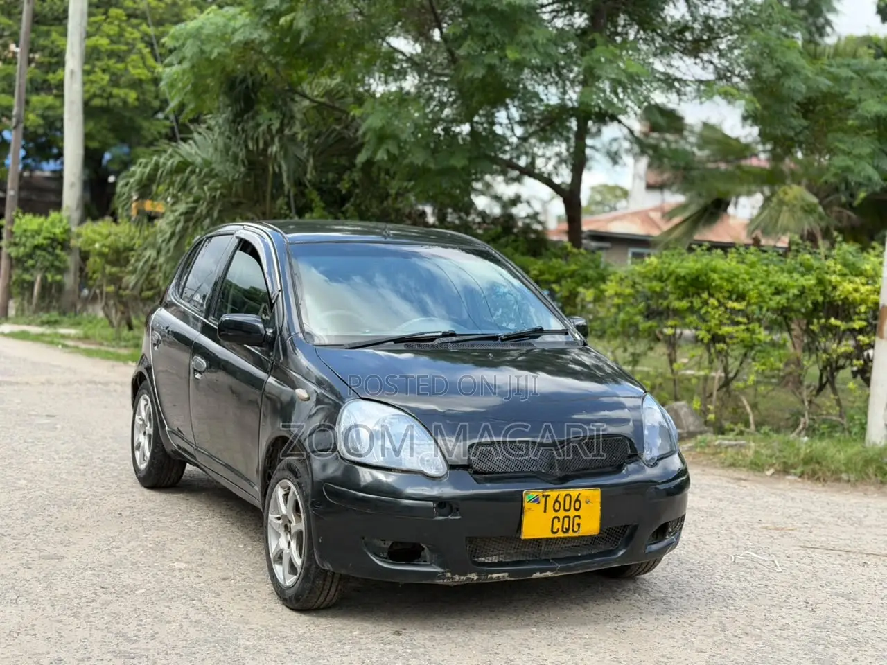 Toyota Vitz 2001 Black