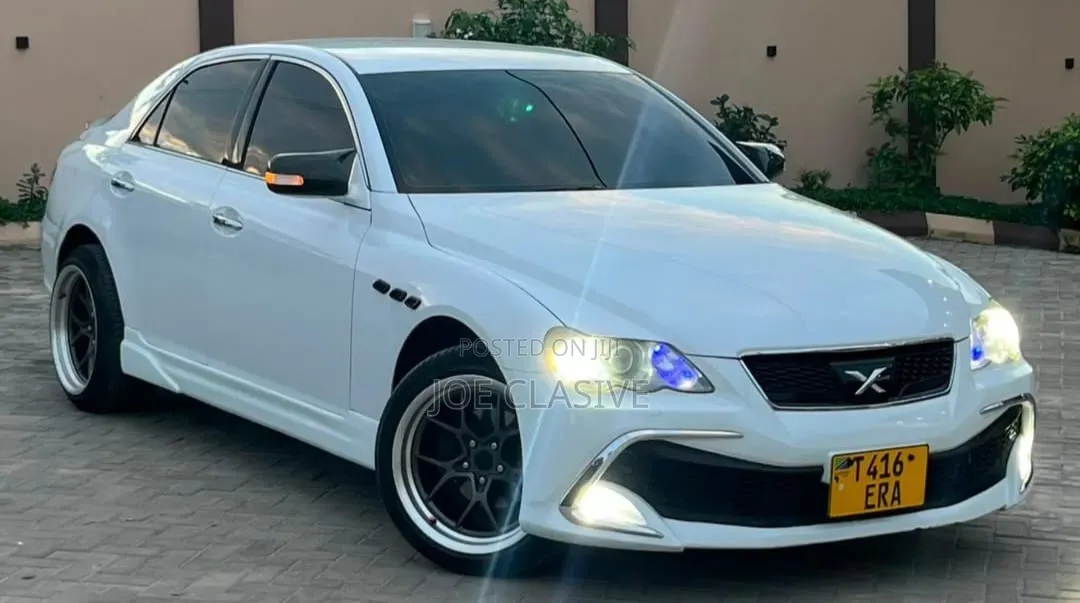 Toyota Mark X 2.5 AWD 2006 White
