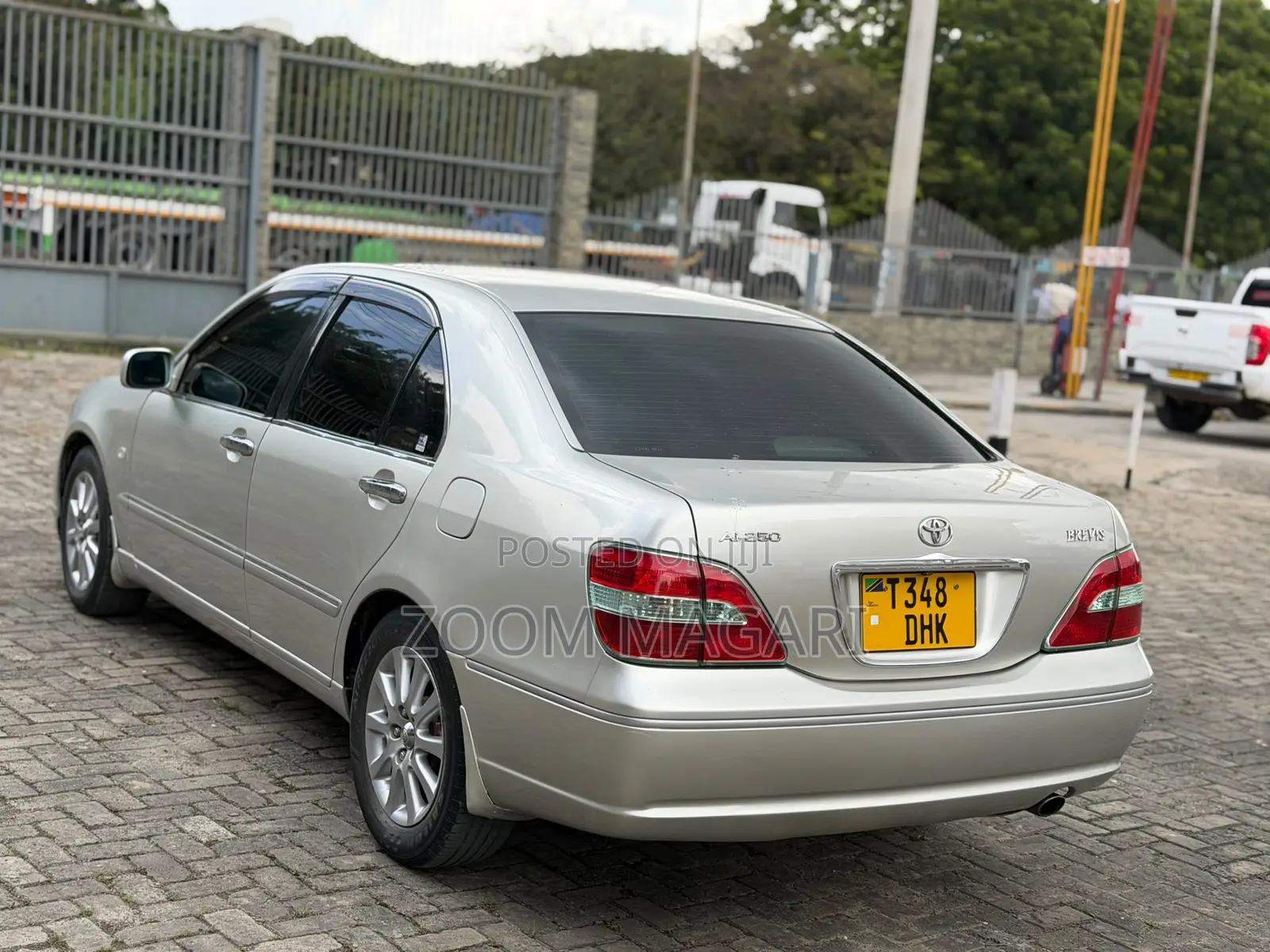 Toyota Brevis 2003 Silver
