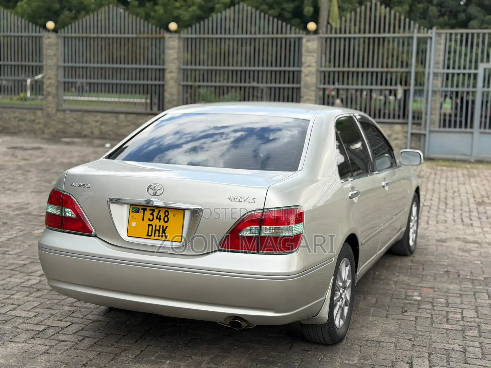 Toyota Brevis 2003 Silver