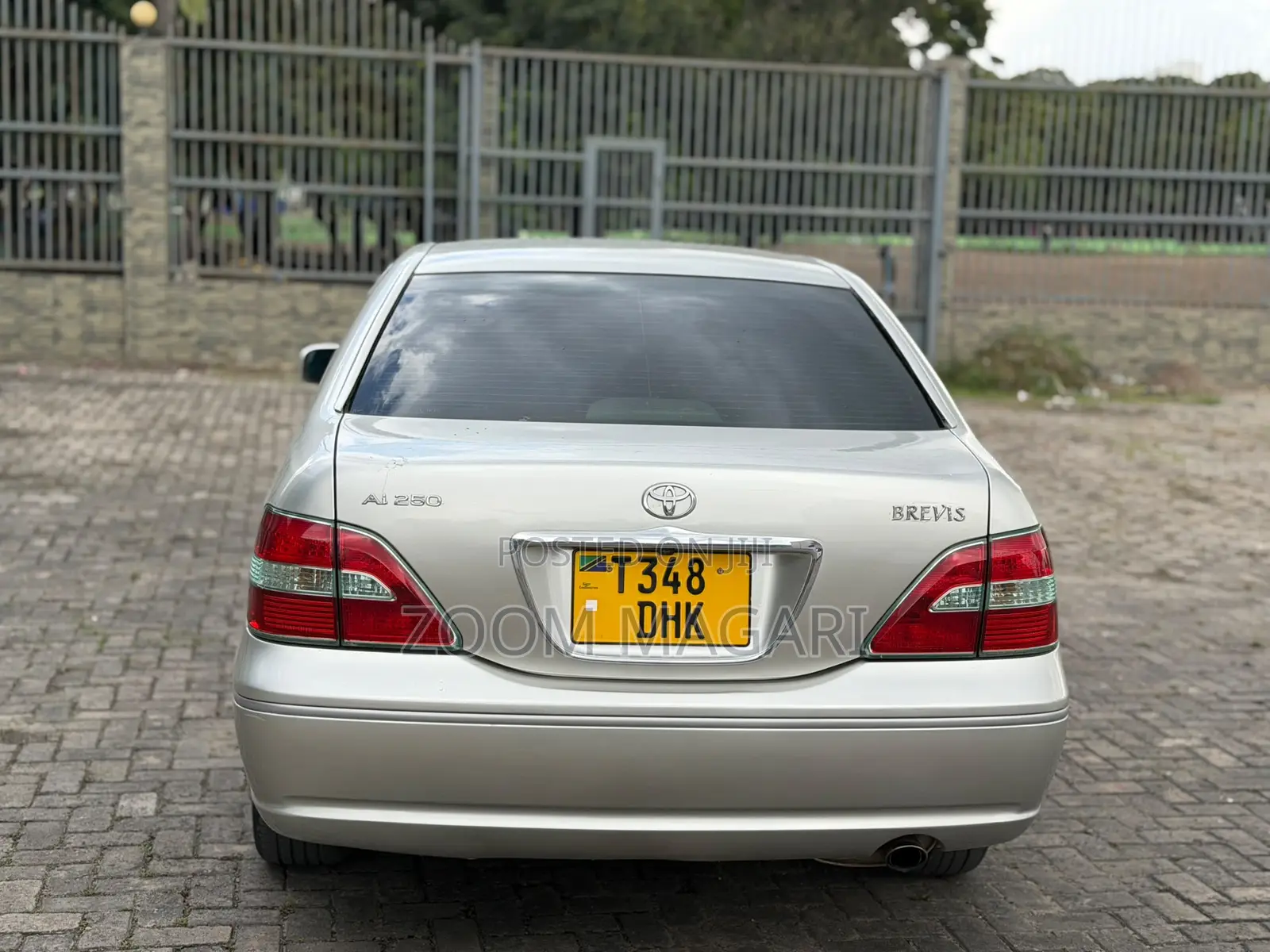 Toyota Brevis 2003 Silver