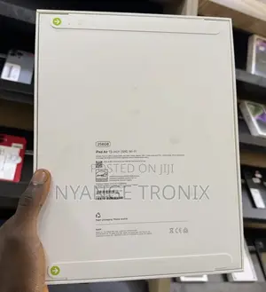 New Apple iPad Air 13 (2026) 256 GB Silver