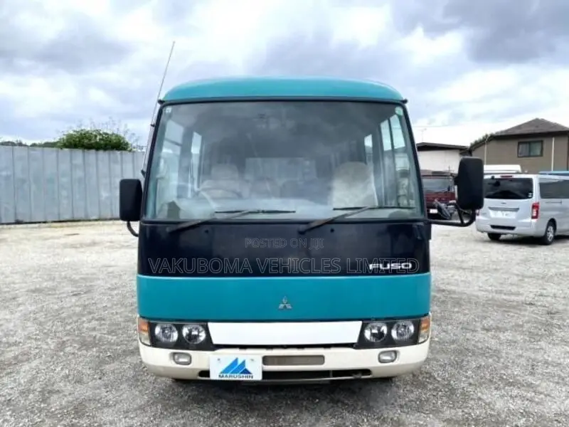Mitsubishi Fuso Rosa 2006 Green