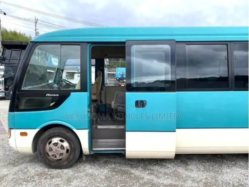 Mitsubishi Fuso Rosa 2006 Green