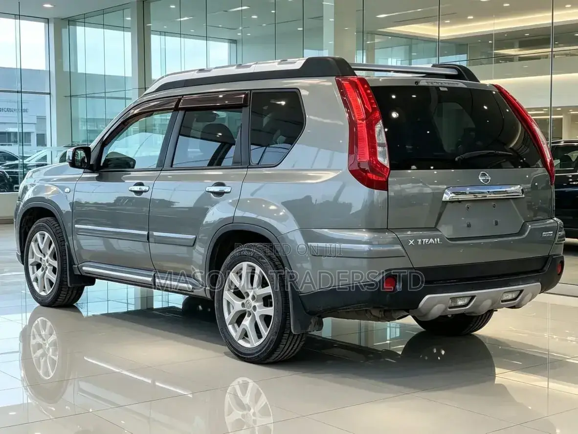 Nissan X-Trail 2013 Gray