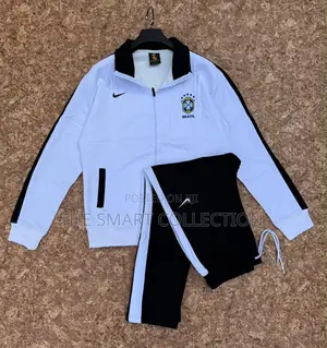 Classic Wear Tracksuit Form Men