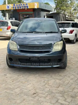 Toyota IST 2005 Black
