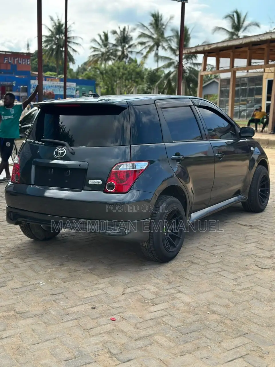 Toyota IST 2005 Black