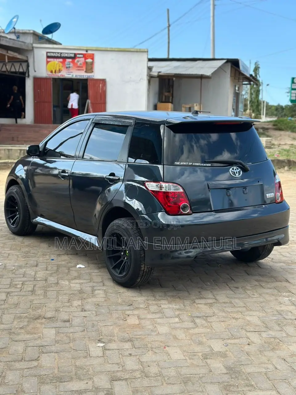 Toyota IST 2005 Black