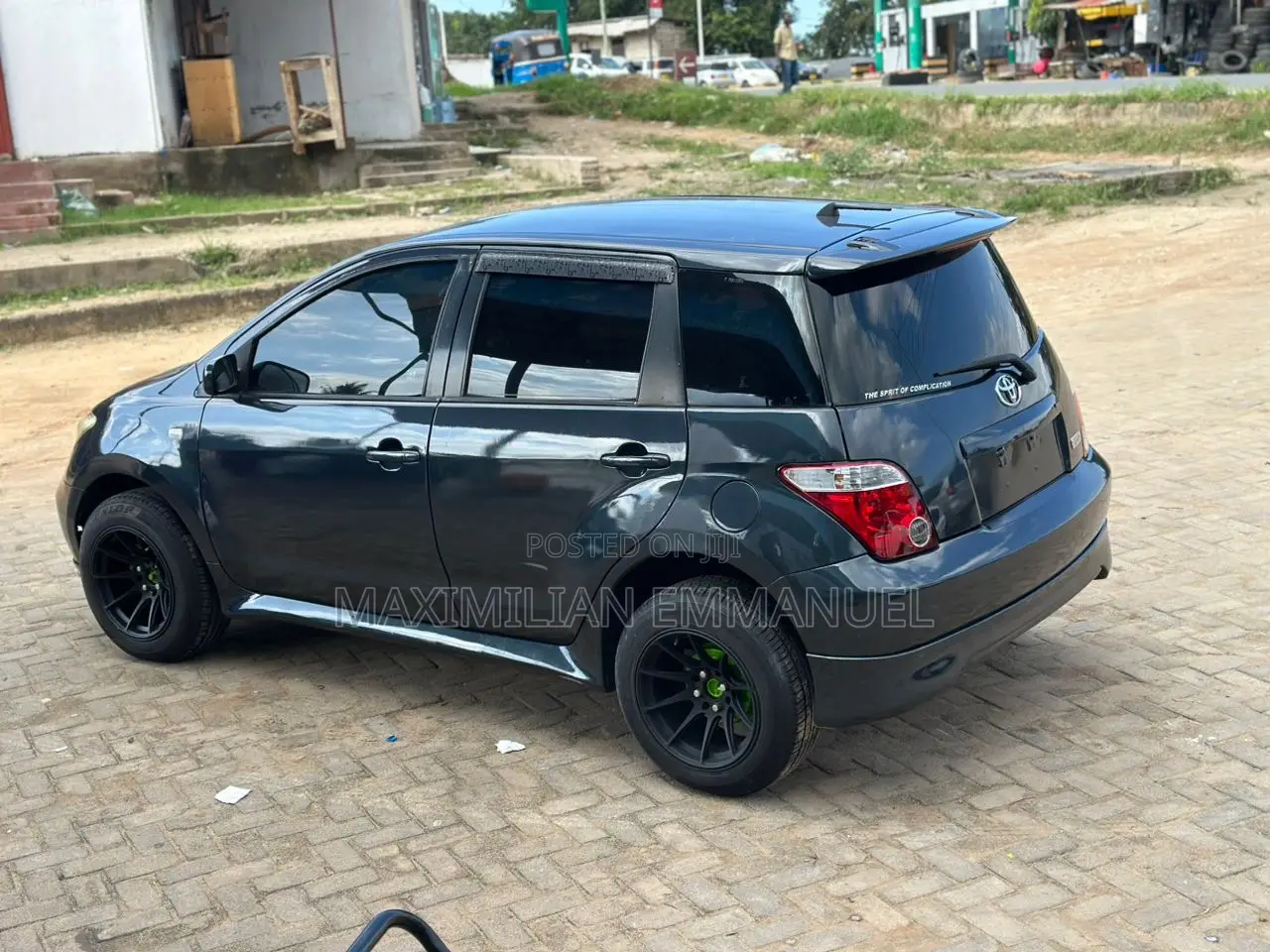 Toyota IST 2005 Black