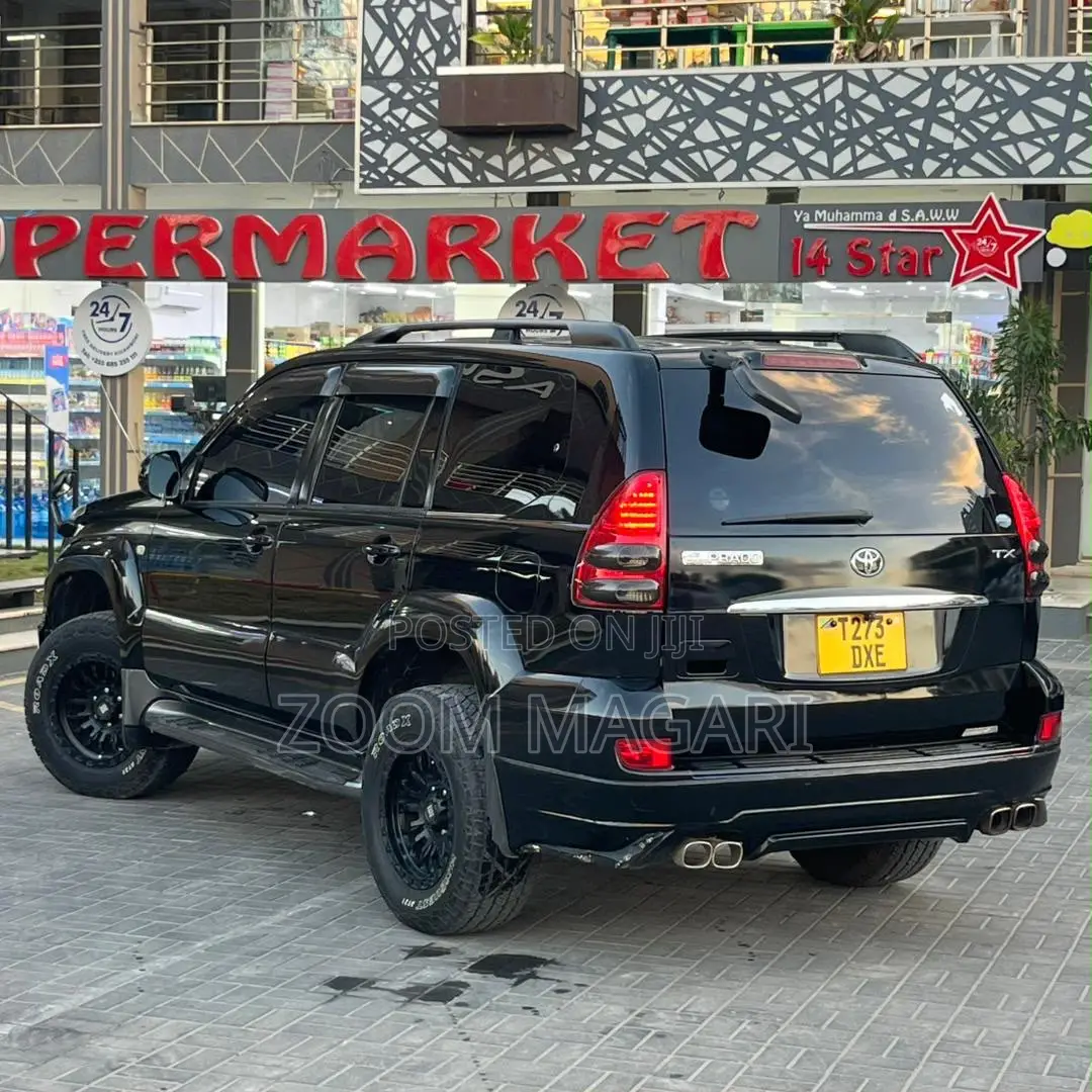 Toyota Land Cruiser Prado 2007 Black