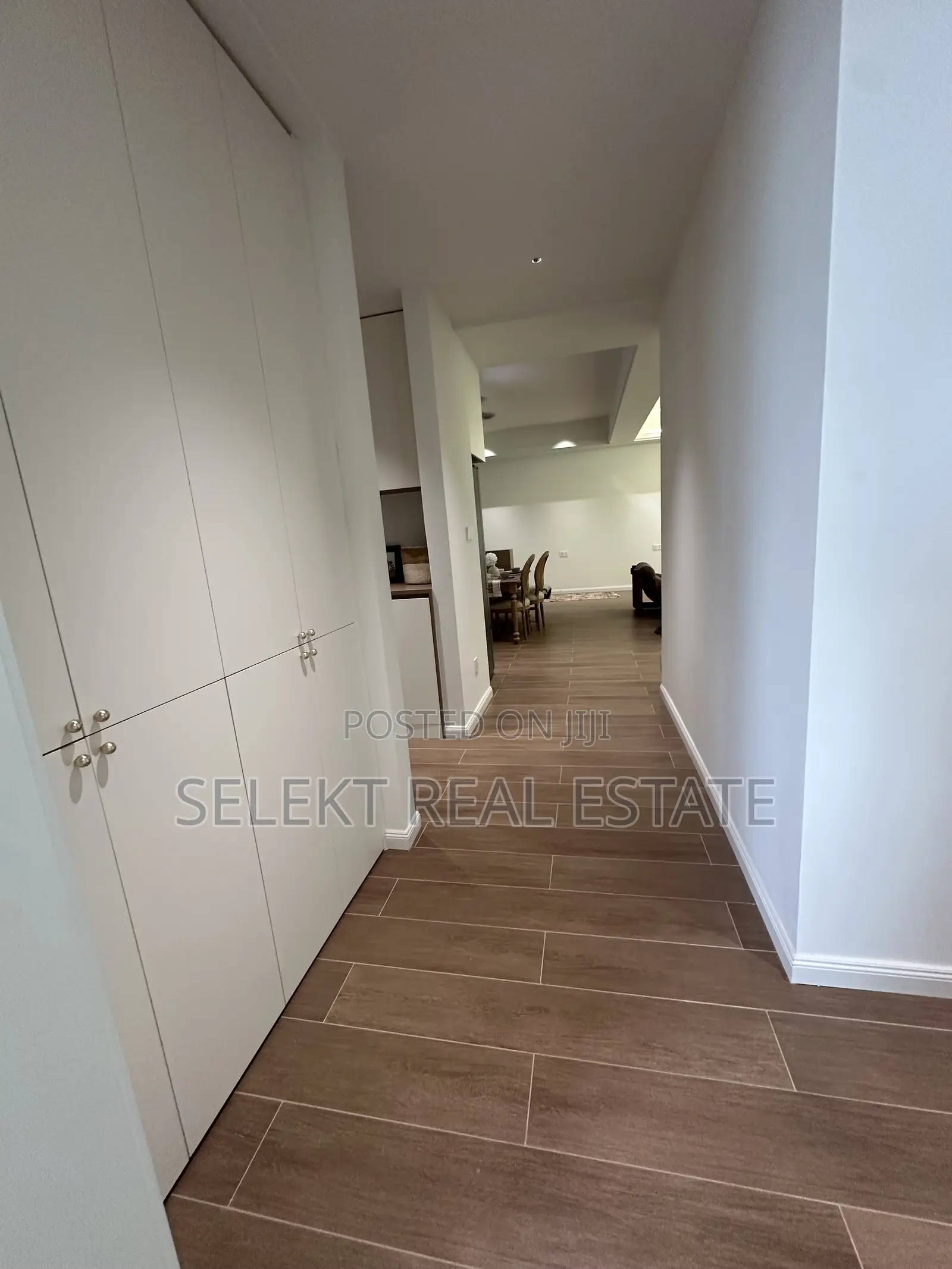Furnished 3bdrm Apartment in Masaki for sale