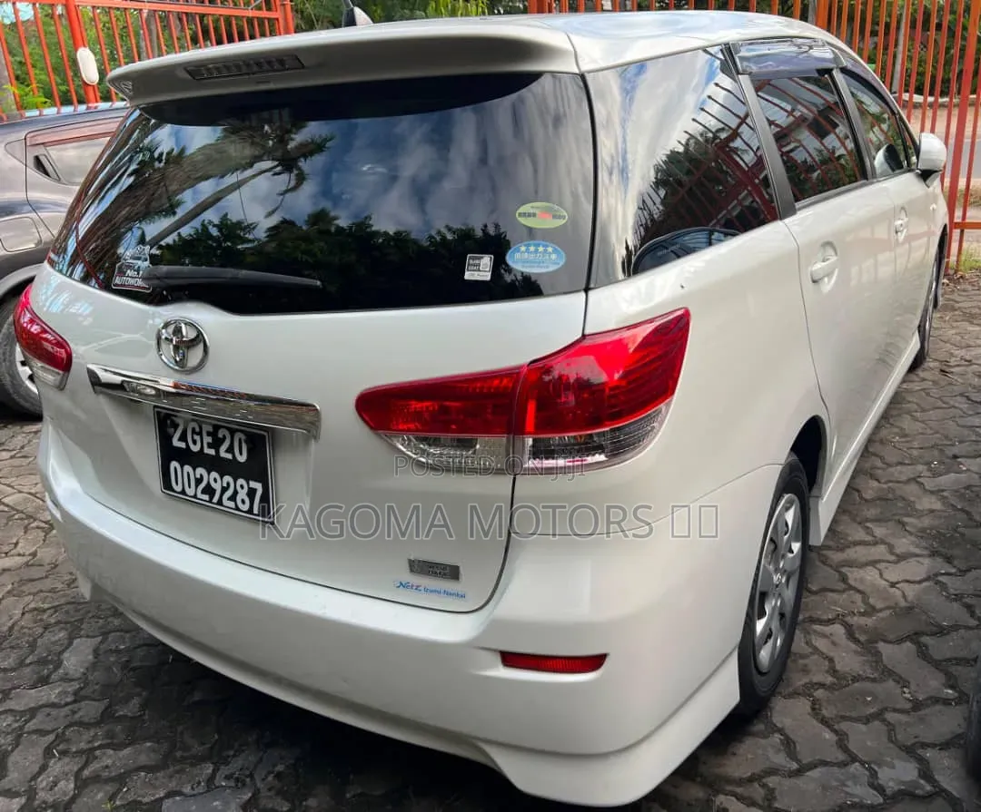 Toyota Wish 2009 White