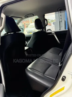 Toyota Land Cruiser Prado 2018 White