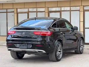 Mercedes-Benz GLC-Class 2017 Black