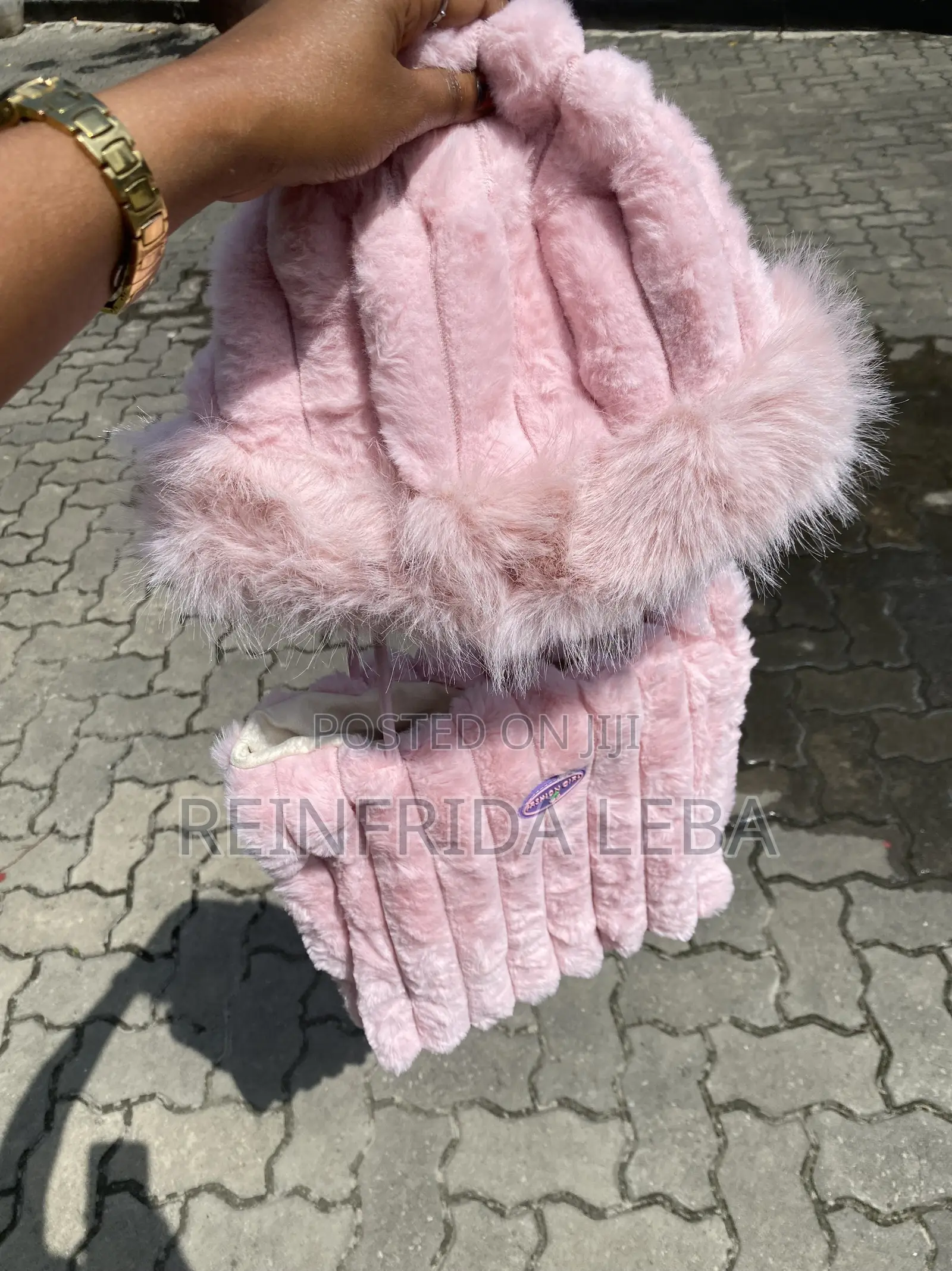 Minmin Handbags and Fluffy Handbags