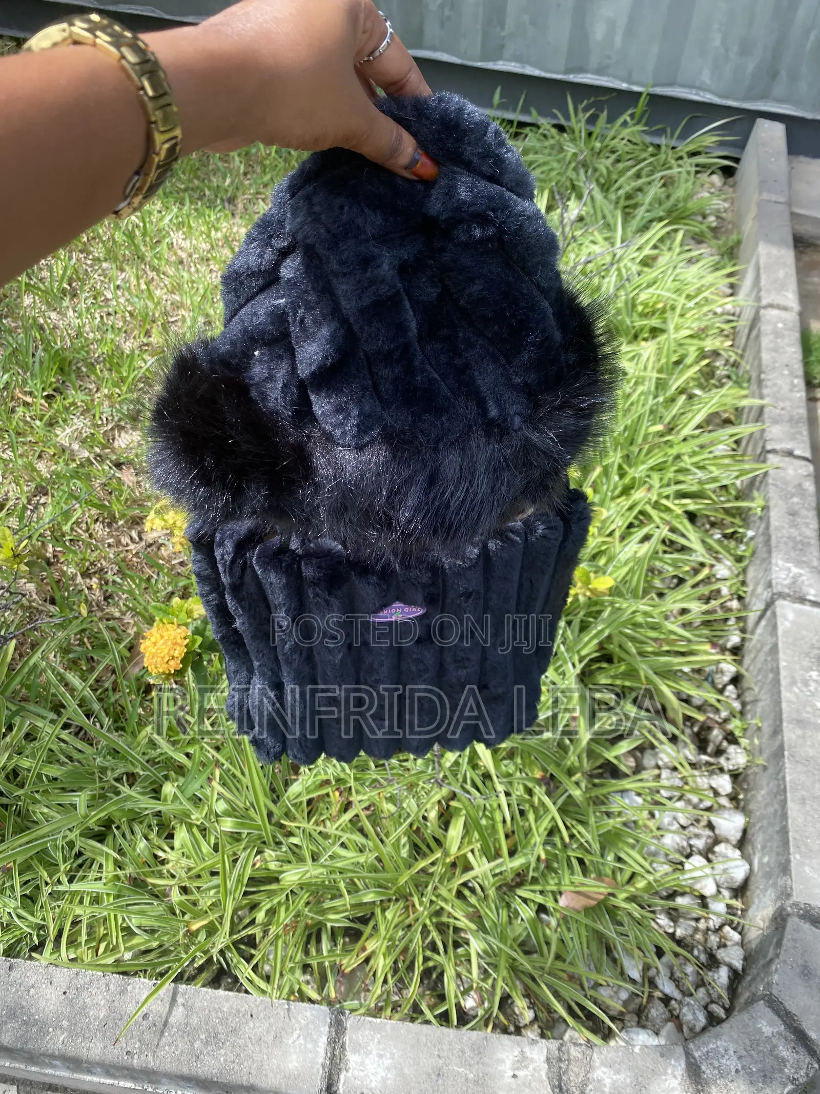 Minmin Handbags and Fluffy Handbags