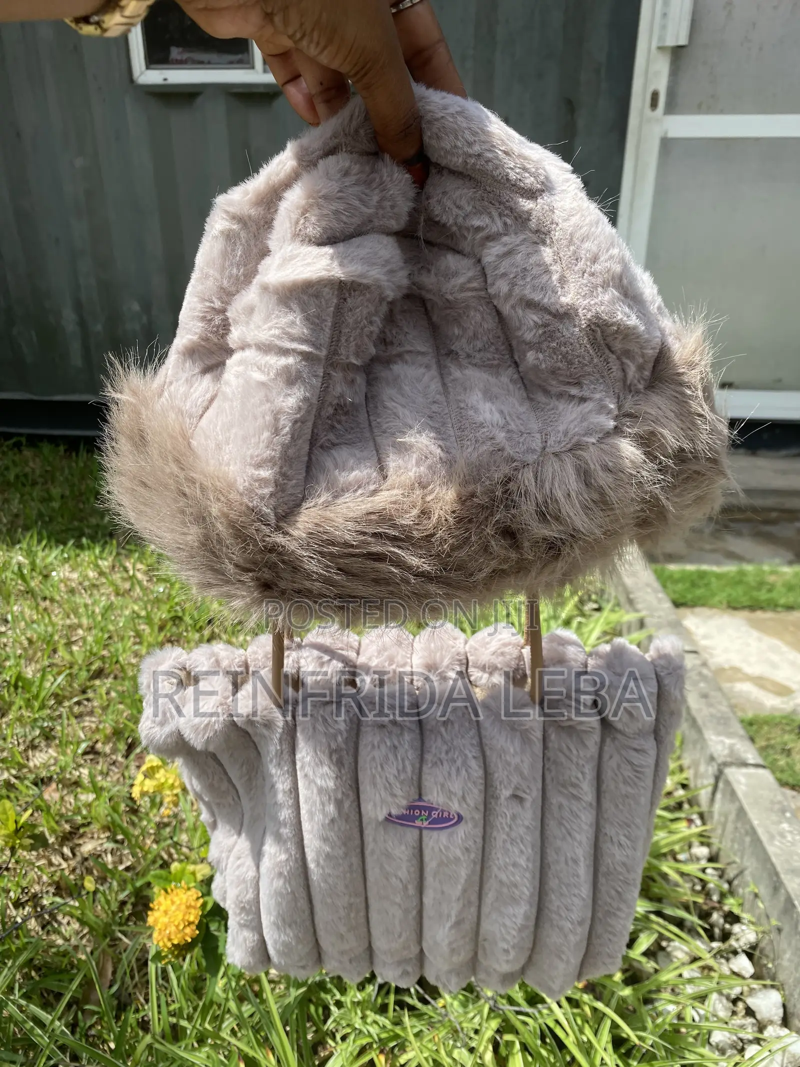 Minmin Handbags and Fluffy Handbags