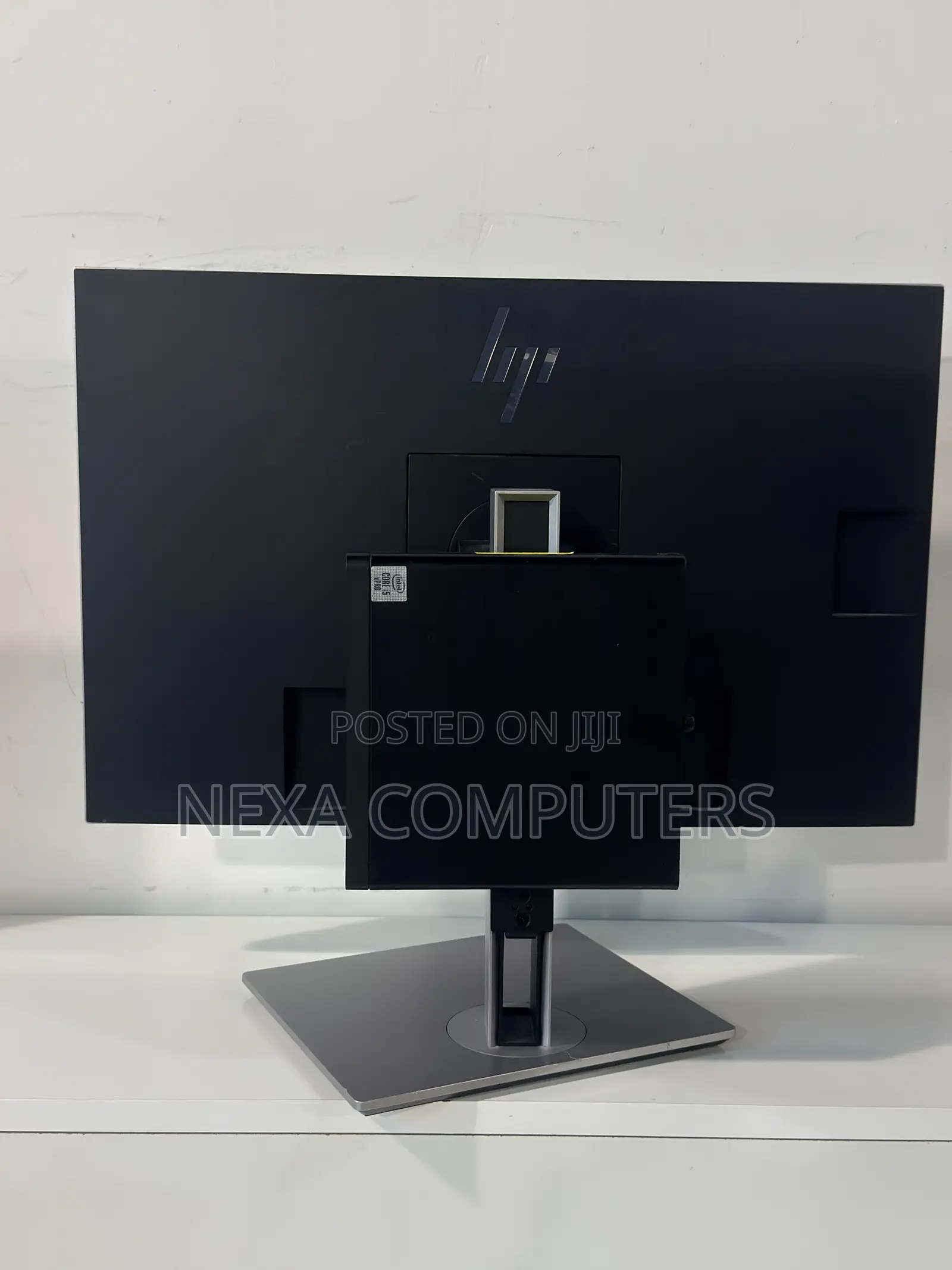 Desktop Computer HP 8GB AMD Ryzen 5 SSD 256GB