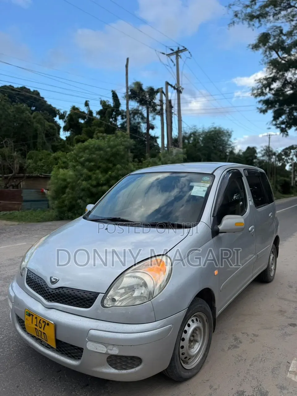 Toyota Fun Cargo 2006 Silver