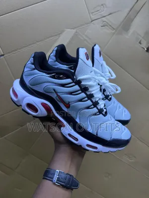 Men's Leather Shoes or Sneakers Air Max Tn Classic Brand
