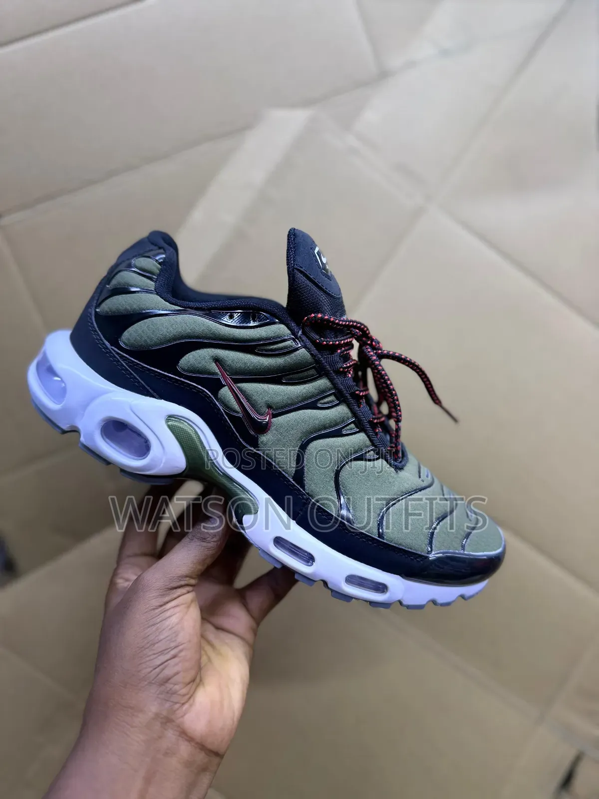 Men's Leather Shoes or Sneakers Air Max Tn Classic Brand