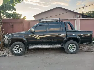 Toyota Hilux 2008 Black