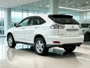 Toyota Harrier 2007 White