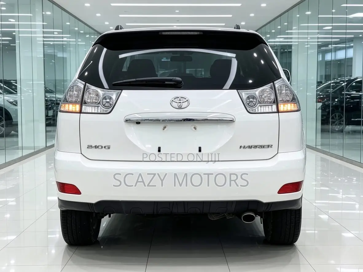 Toyota Harrier 2007 White