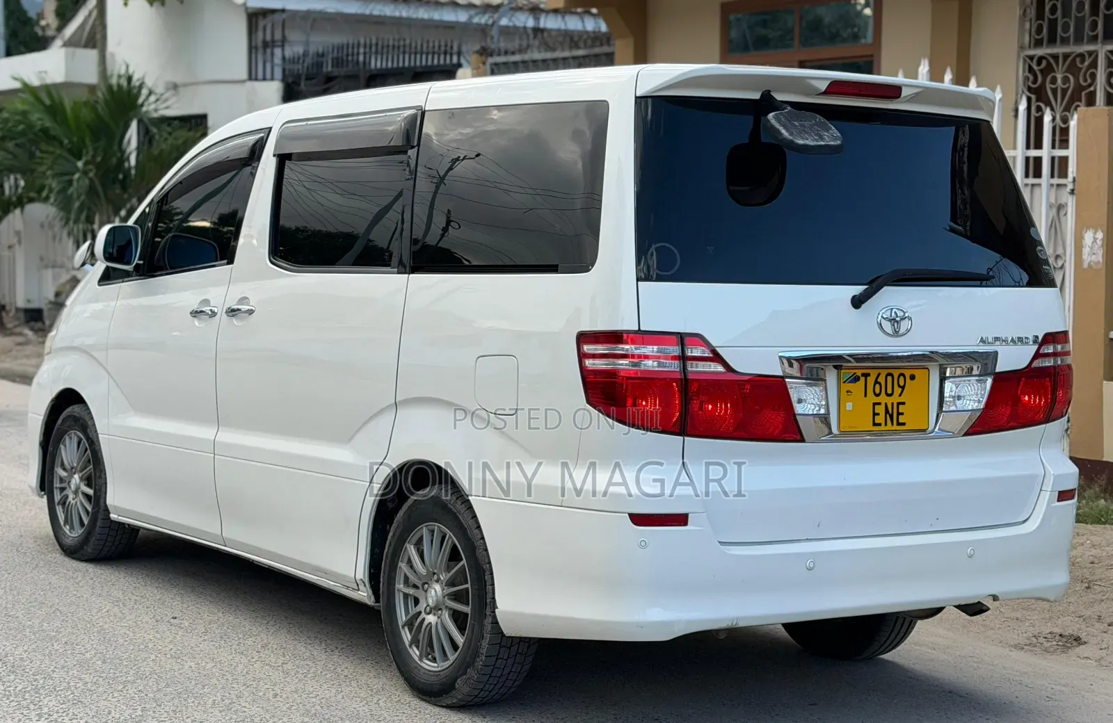 Toyota Alphard 2007 White