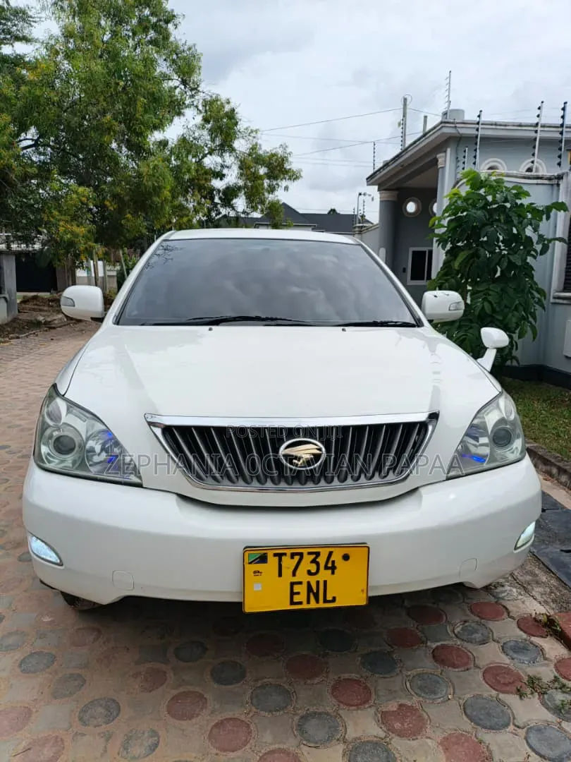 Toyota Harrier 2010 White