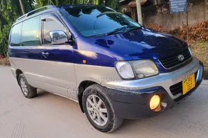 Toyota Noah 2.0 AWD (8 Seater) 2001 Blue