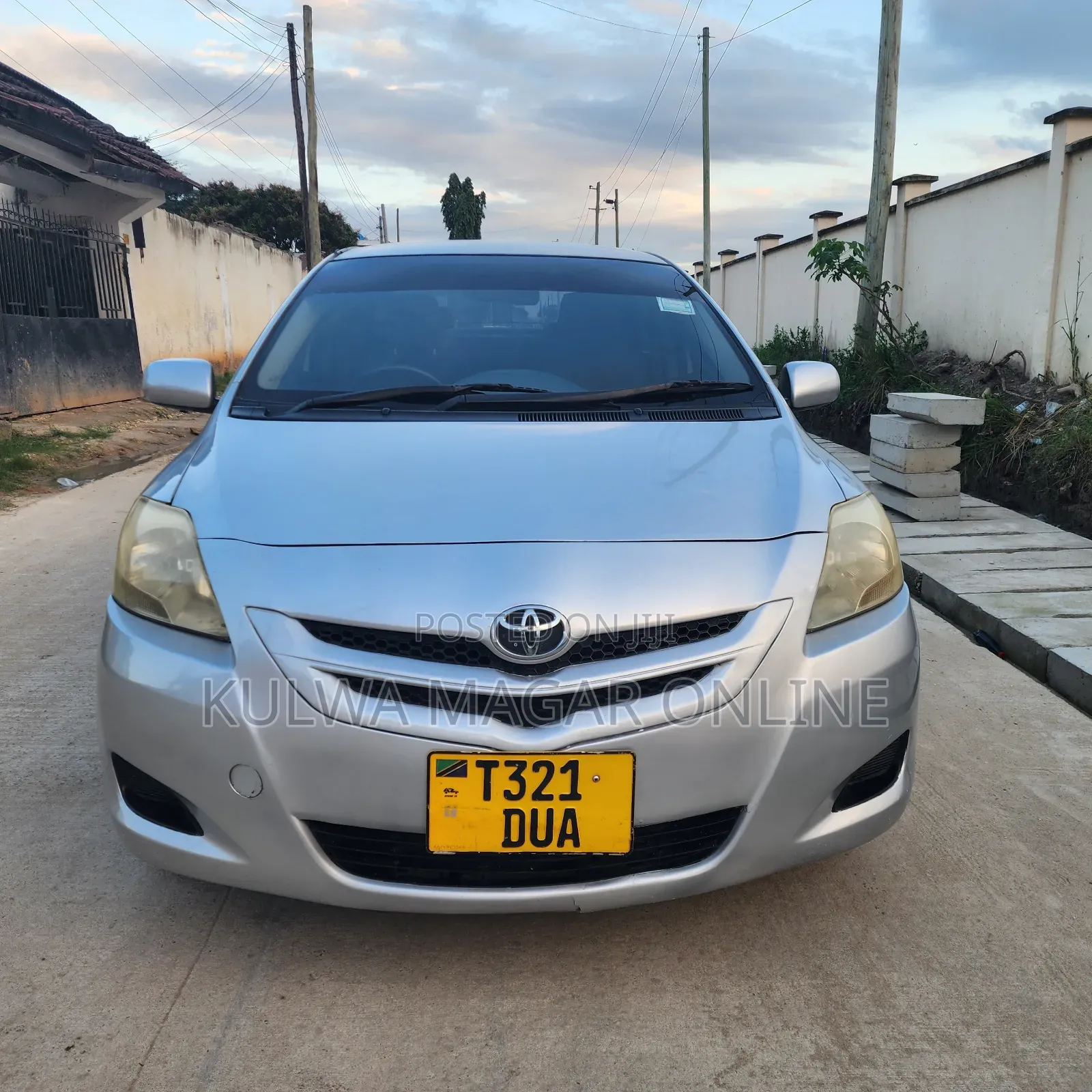 Toyota Belta 2006 Silver