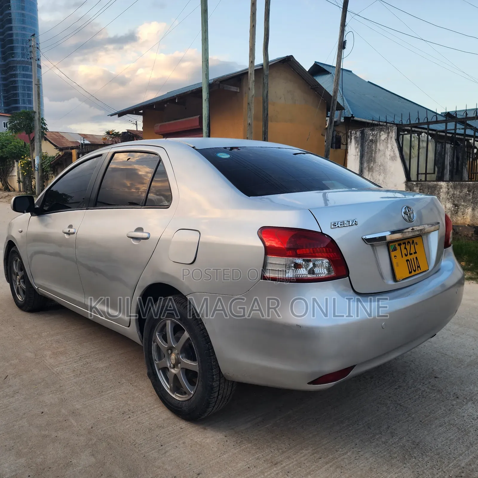 Toyota Belta 2006 Silver