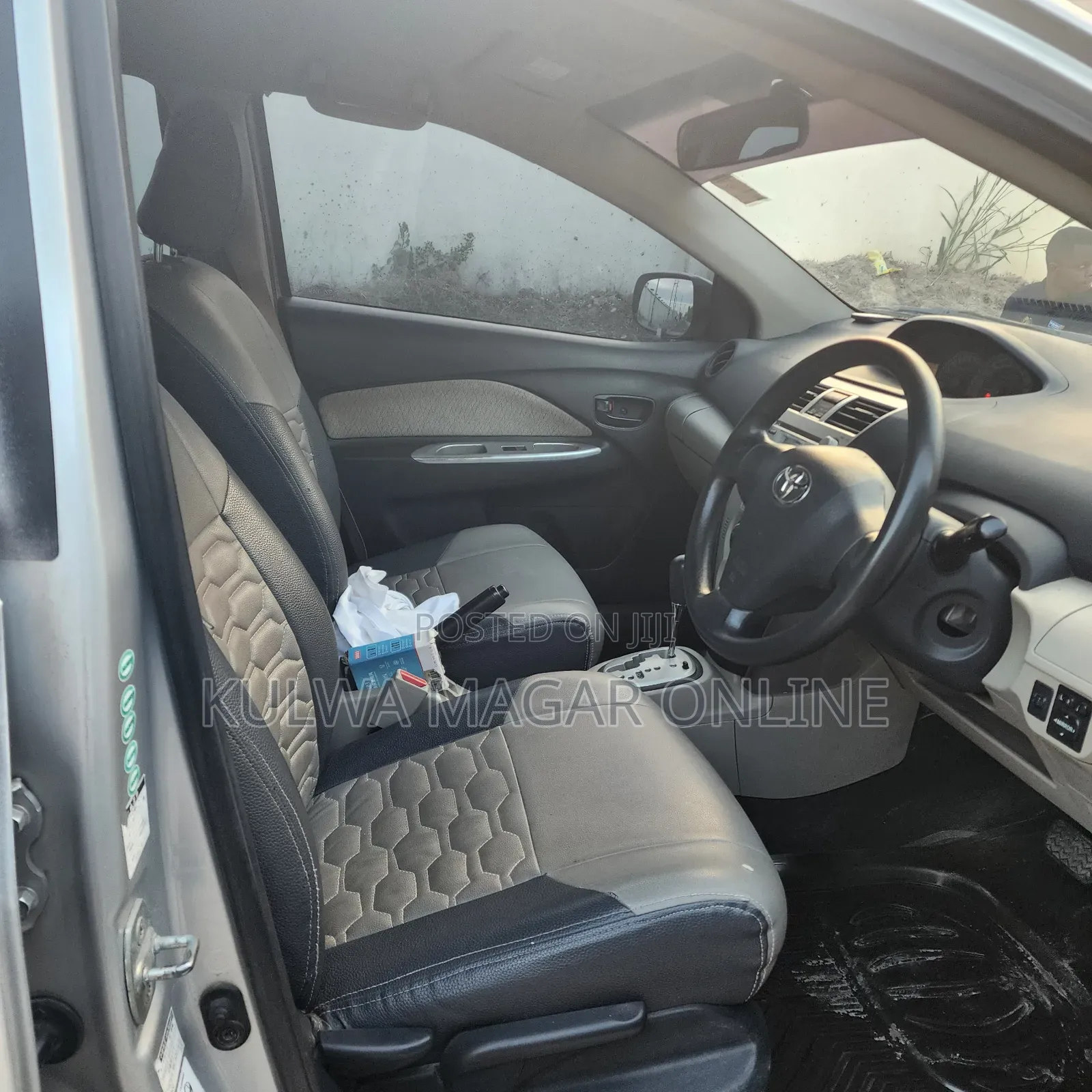 Toyota Belta 2006 Silver